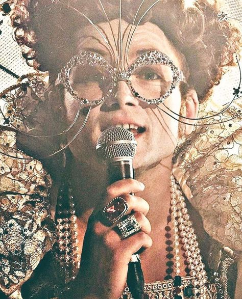 Rocketman Wallpaper, Bennie And The Jets, Elton John Costume, Taron Edgerton, Rocketman Movie, Royal Academy Of Music, The Jets, Taron Egerton, Richard Madden