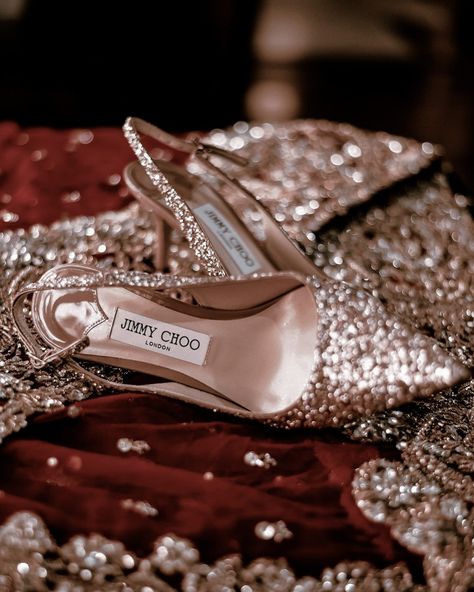 Desi Wedding Shoes, Wedding Shoes Indian, Indian Wedding Heels, Pakistani Bridal Shoes, Bridal Heels Indian, Bride Footwear, Wedding Heels Brides, Pakistani Shoes, Asian Shoes