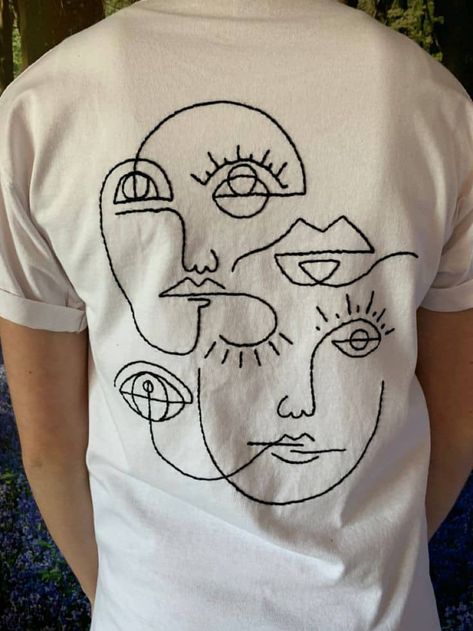 Abstract Tee Shirt, Face Embroidery Designs, Abstract Art On Clothes, Abstract Shirt Design, Embroidery Face Outline, Drawing On Tshirt, Abstract Tshirt Design, Diy Embroidery Shirt, Diy Tie Dye Designs