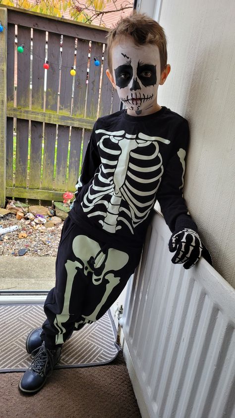 Skeleton Costumes, Skeleton Dress, Skeleton Costume, Fancy Dress, Halloween Face, Skeleton, Halloween Face Makeup, Face Makeup, Dress Up