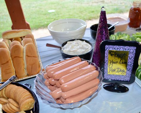 Roast Your Own Hot Dog...the kids LOVED this! Fall Bonfire Party, Backyard Bonfire Party, Bonfire Birthday Party, Summer Bonfire, Bonfire Birthday, Fall Bonfire, Fire Pit Party, Backyard Bonfire, Lake Party