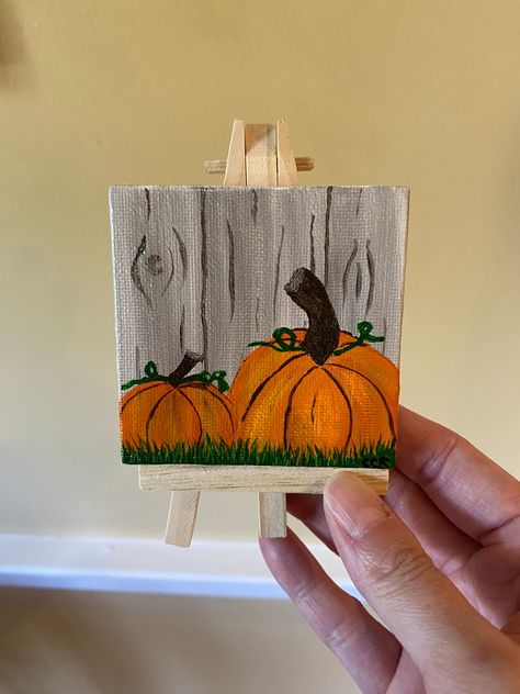 Painting For Mini Canvas, 4x4 Canvas Painting Ideas Easy, Mini Fall Canvas Paintings, Mini Canvas Ideas Easy, Simple Fall Watercolor Paintings, Mini Fall Paintings, Mini Paintings Halloween, Fall Painting Crafts, Mini Canvas Christmas Paintings