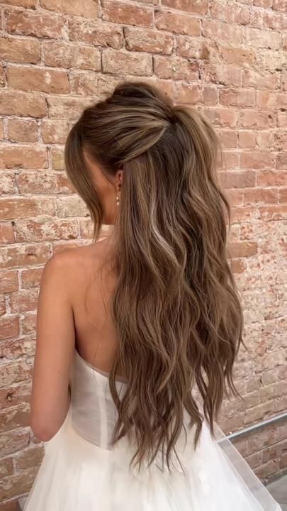 Half up🫶🏼😇 on @lindseyraemyers #bride #bridalhair #habitsalon #hair... | Wedding Hair | TikTok Half Up Front View, Wedding Hair Hollywood Waves, Wedding Hair Front View, Wedding Hair Hollywood, Bridal Hollywood Waves, Hair Hollywood Waves, Wedding Hair Front, Half Up Half Down Wedding Hair, Bridal Hair Half Up