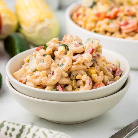 Mexican Macaroni Salad Mexican Macaroni Salad Pioneer Woman, Mexican Pasta Salad Recipes, Salad Drawing, Mexican Macaroni, Mexican Macaroni Salad, Piped Cake, Homemade Salads Recipes, Picnic Salads, Homemade Macaroni Salad