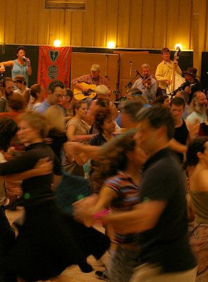 Asheville Contra Dancing Swing Dancing Aesthetic, Village Dance, Contra Dancing, Dancing In My Room, Dancing With Friends, Dancing Friends, Ceilidh Dance, Slavoj Zizek, Contra Dance