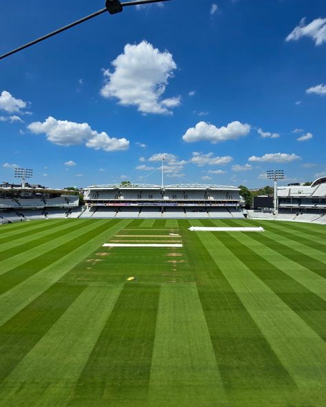 Lord's Cricket Ground 🏏 London 🇬🇧 . . . . #cricket #england #lords #stadium #london #UK Lords Stadium, Lords Cricket Ground, Cricket England, England Cricket, Cricket Ground, Virat Kohli Instagram, Virat Kohli, July 25, Happy Diwali