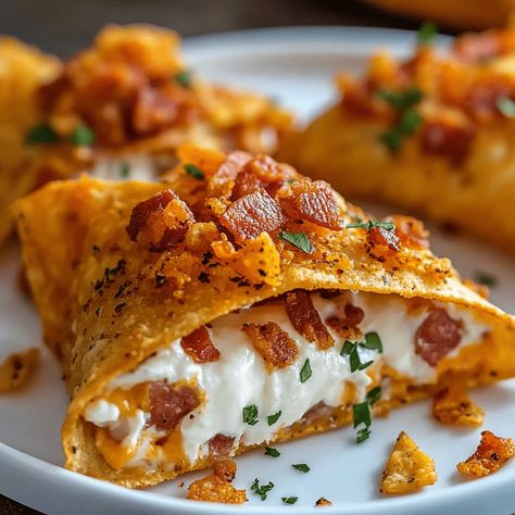 Stuffed Doritos, Spicy Sweet Chili Doritos, Doritos Recipes, Meal Planning Menus, Appetizers Easy Finger Food, Recipes Appetizers And Snacks, Cheese Stuffed, Football Food, Easy Casserole Recipes