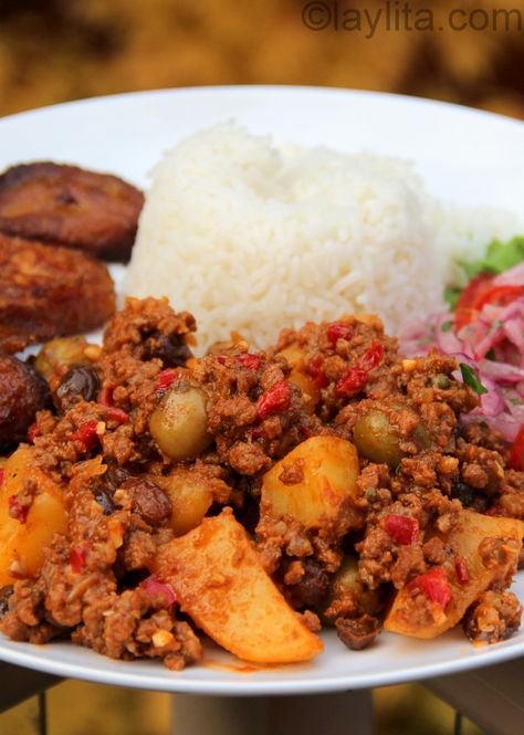 17 Recipes that’ll make you want to book a flight to Miami – SheKnows Cuban Beef, Beef Picadillo, Picadillo Recipe, Cuban Dishes, Cuban Culture, Cuban Cuisine, Cuban Food, Cuban Recipes, Think Food