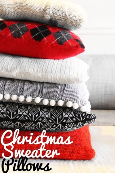 Old Sweater Crafts, Christmas Tutorial, Diy Christmas Sweater, Holiday Hand Towels, Sweater Pillow, Diy Pillow Covers, Recycled Sweaters, Thrift Store Crafts, Trendy Sewing