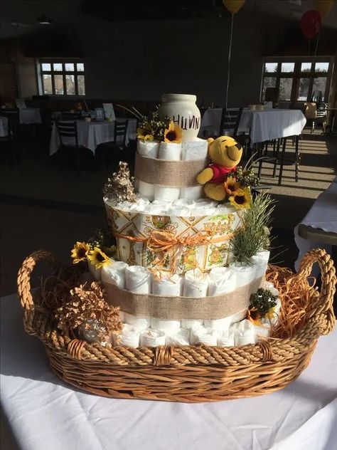 Baby Shower Winnie The Pooh, Showers Ideas, Winnie The Pooh Cake, Winnie The Pooh Themes, Idee Babyshower, Winnie The Pooh Baby Shower, Baby Shower Theme Decorations, Disney Baby Shower, Baby Shower Diaper Cake