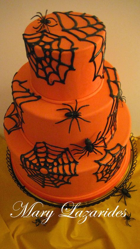 Halloween Bday Cakes, Spider Web Cake, Spider Cake, Halloween Birthday Cakes, Halloween Series, Cakes And Cupcakes, Halloween Cake, Birthday Halloween Party, Halloween Trees