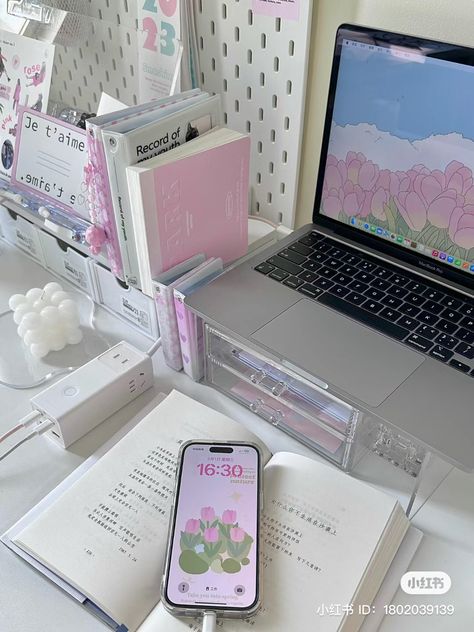 Aesthetic Room Korean, Room Desk Organization, Cute Room Ideas Aesthetic, Rooms Cute, Korean Bedroom, Desk Organization Ideas, Chinese Room, Room Ideas For Small Rooms, Room Decor Cute