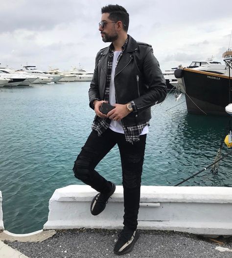 Anil Arjandas on Instagram: “Have a great Saturday!” Have A Great Saturday, Urban Male, Mens Fashion Suits, Suit Fashion, Bank Transfer, Bomber Jacket, Leather Jacket, Media, Leather