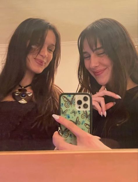 Best Cousins, Devon Carlson, Courtney Eaton, Devon Lee Carlson, Anna Rose, Manic Pixie Dream Girl, Wildflower Cases, King's Lynn, Between Friends