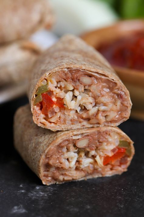 Bean and Rice Burritos (Freezer Meal) Recipe Bean And Rice Burrito, Burritos Freezer, Healthy Menu Plan, Rice Burrito, Six Sisters Recipes, Bean And Rice, Bean Rice, Easy Freezer Meals, Whole Wheat Tortillas