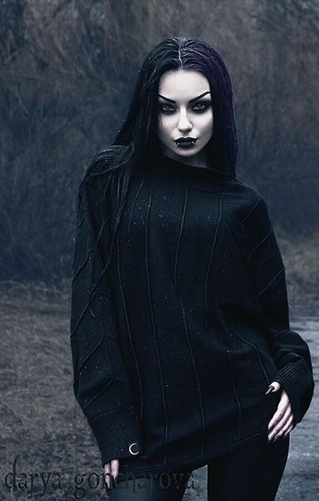 Darya Goncharova, Fashion Goth, Goth Model, Gothic Models, Goth Women, Goth Beauty, Goth Girl, Gothic Makeup, Goth Makeup