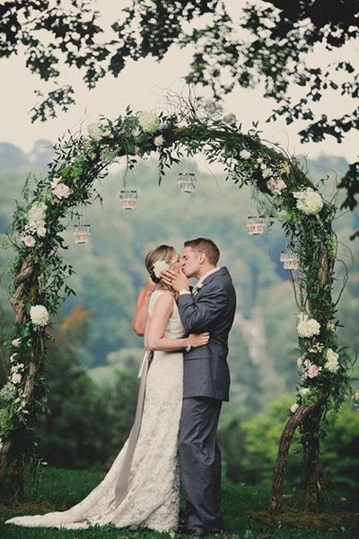 Rustic Ceremony Arch | Blue and Peach Wedding Inspiration Morris Arboretum Wedding, Morris Arboretum, White Wedding Arch, Diy Wedding Arch, Wedding Arch Rustic, Wedding Arbour, Wedding Altars, Arch Decoration Wedding, Wedding Ceremony Backdrop