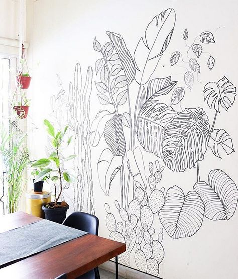 Wall makeover: Fun weekend activity. How to draw a wall mural on a blank wall. Foliage mural with Sharpie. Wall Foliage, Hand Drawn Foliage, Wall Murals Diy, Wall Makeover, Wall Painting Decor, Wall Murals Painted, Wall Drawing, Wall Paint Designs, Hand Painted Walls