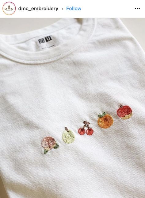 Diy Embroidery Shirt, Simple Hand Embroidery Patterns, Diy Embroidery Designs, Diy Embroidery Patterns, Brick Stitch Earrings, Hand Embroidery Projects, Cute Embroidery, Shirt Embroidery, Embroidery Needles