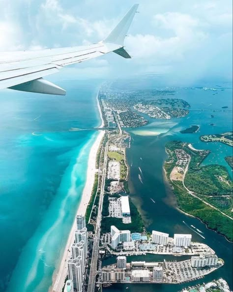 Essay English, Trip To Miami, Miami Vacation, Moving To Miami, Miami Travel, Miami Life, Florida Lifestyle, Adventure Travel Explore, Dream Vacations Destinations