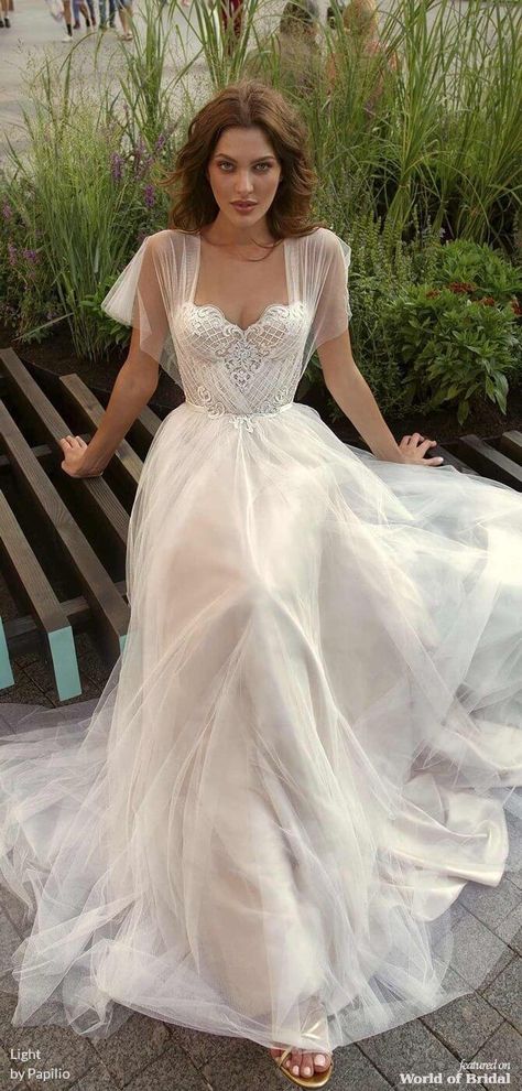 Dress For Attending Wedding Outfits, Athletic Wedding Dresses, Sleeve Detail Wedding Dress, Cream Beaded Wedding Dress, Simplistic Boho Wedding Dress, Celtic Wedding Dress Medieval, Wedding Dresses Tulle Lace, 50 Style Wedding Dresses, Wedding Dresses Around The World