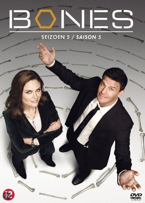 Bones---OMG I love this show!!!! John Francis Daley, Bones Series, Bones Tv Series, Booth And Bones, Booth And Brennan, Bones Tv Show, Emily Deschanel, David Boreanaz, Episode Online