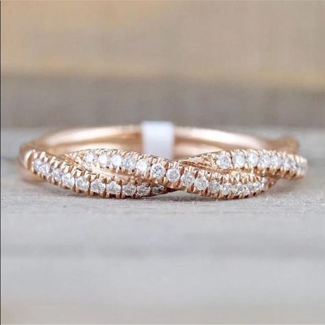 14k Yellow Gold Ring Diamond Engagement Women's Wedding Band - Tradesy Finger Band, Luxury Wedding Rings, Woven Ring, Anniversary Wedding Band, Gold Color Ring, Authenticity Certificate, Yellow Gold Diamond Ring, Trendy Ring, Jewelry Wedding Rings