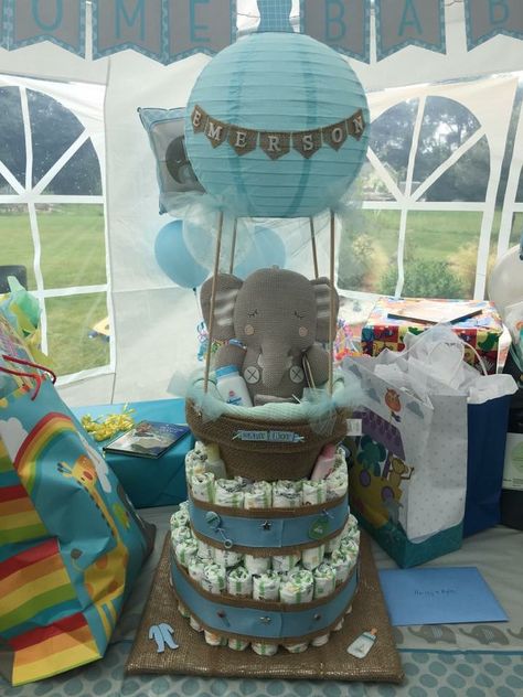 Elephant, Hot Air Balloon, Diaper Cake Elephant Diaper Cake Boy, Creative Diaper Cakes, Diy Baby Shower Decorations Boy, Hot Air Balloon Diaper Cake, Elephant Hot Air Balloon, Elephant Diaper Cake, Newborn Quotes, Diy Diaper Cake, Diaper Gifts