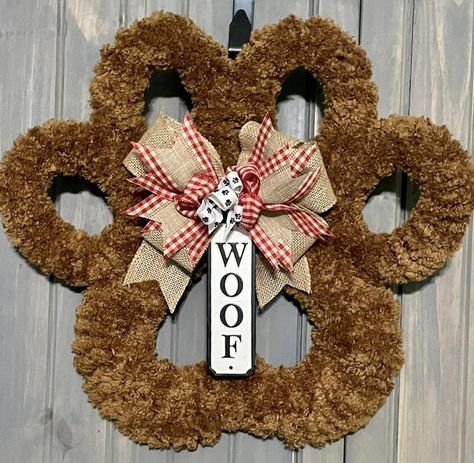 Dollar Tree Fanatics Crafts & Decor | A lot of you saw my dog paw post the other day and commented asking what are used and how I did it | Facebook How To Make A Dog Paw Wreath, Dog Paw Print Wreath, Pawprint Wreath Diy, Dog Wreaths For Front Door Diy, Paw Print Wreath Diy Dollar Tree, Dog Paw Wreaths For Front Door, Dollar Tree Dog Diy, Dollar Tree Dog Paw Wreath, Paw Wreath Diy