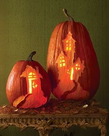 Make+Haunted+House+Pumpkins+with+free%2C+printable+pumpkin-carving+templates+from+Martha+Stewart. Halloween Pumpkins Carvings Designs, Martha Stewart Holiday, Dekorasi Halloween, Creative Pumpkin Carving, Pumpkin Uses, Carved Pumpkins, Pumpkin Carving Designs, Image Halloween, Pumpkin Template