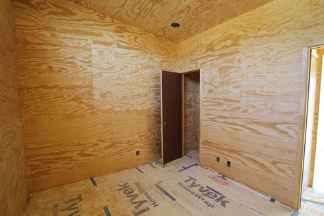 Site contains tips for installation Plywood Wall Paneling, Plywood Wall, Interior Cladding, Plywood Interior, Plywood Walls, Rules Of Engagement, Carpentry Skills, Tiny House Floor Plans, Plywood Panels