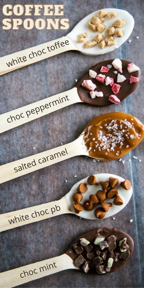 Hot Chocolate Spoons, Diy Hot Chocolate, Hot Chocolate Gifts, Drink Party, Chocolate Spoons, Chocolate Drink, Coffee Spoons, Drink Photography, Starbucks Drink