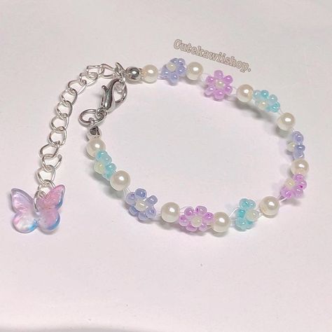 Pastel Bracelet, Butterfly Chain, Diy Beaded Rings, Bracelets Handmade Diy, Diy Jewelry Unique, Bead Charms Diy, Beaded Necklace Diy, Diy Bracelet Designs, Handmade Jewelry Tutorials