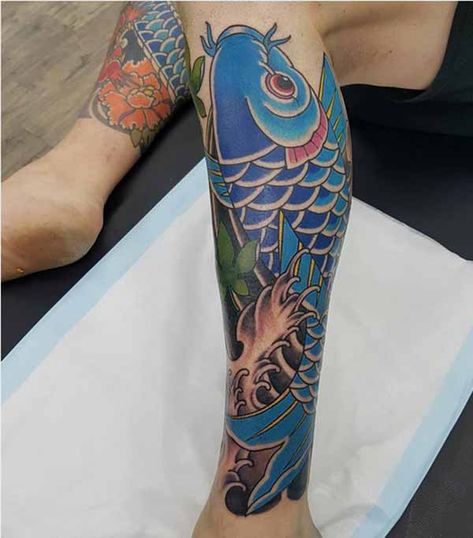 Japanese Tattoo Koi, Koi Fish Tattoos, Karp Koi, Japanese Leg Tattoo, Japanese Koi Fish Tattoo, Koi Tattoo Sleeve, Koi Tattoo Design, Koi Tattoo, Koi Fish Tattoo