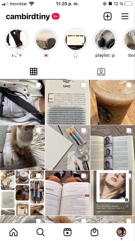 Aesthetic Instagram Feed Without Face, Writer Ig Feed, Bookinstagram Ideas Feed, Dump Ig Feed, Instagram Feed Ideas Bookstagram, Book Feeds Instagram, Booktuber Aesthetic, Idea For Instagram Page, Dump Photos Ideas