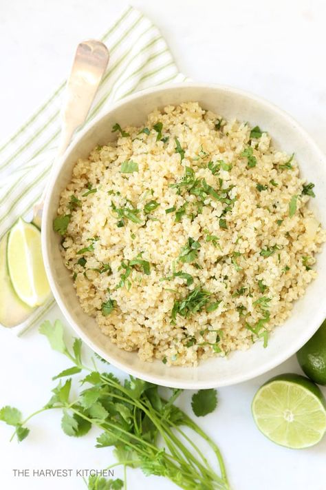 Cilantro Lime Quinoa Cilantro Quinoa, Chipotle Rice, Cilantro Lime Quinoa, Chipotle Copycat, Cilantro Lime Rice Recipe, Quinoa Burger, Quinoa Muffins, Lime Quinoa, Quinoa Chili