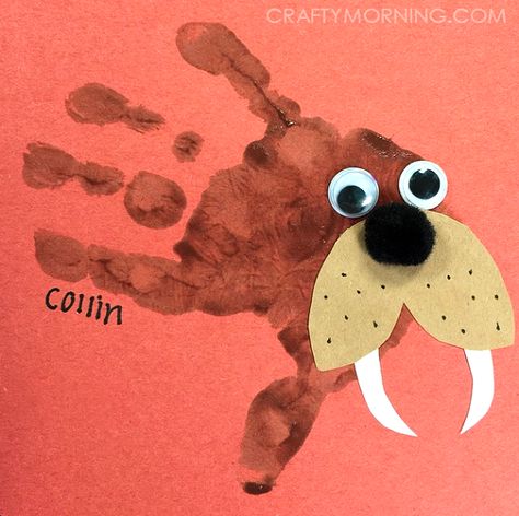 Walrus Craft, Letter W Crafts, Arctic Animals Crafts, Craft Handprint, Crafty Morning, Footprint Crafts, Toddler Art Projects, Preschool Projects, Alphabet Crafts