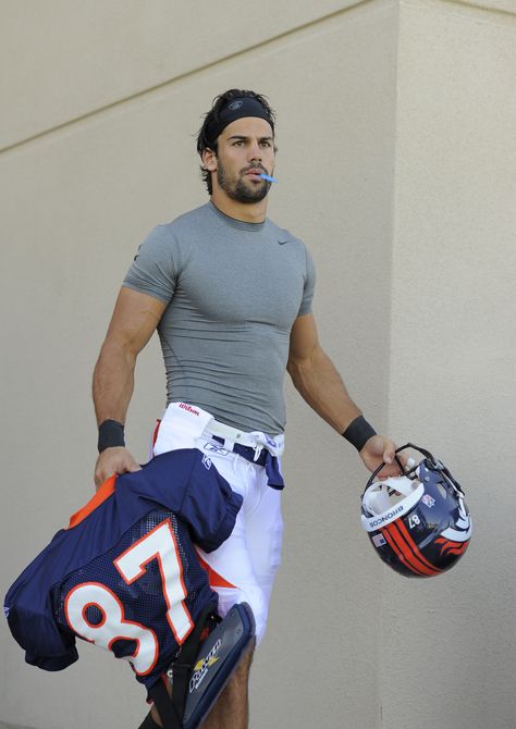 Wide receiver Eric Decker (87) takes to the field during training camp at the Denver Broncos football training facility in Englewood, CO, on Monday, Aug. 1, 2011. (AP Photo/Jack Dempsey) Eric Decker, Denver Broncos Football, Broncos Football, Male Celebs, Broncos Fans, Denver Broncos, Man Crush, Beards, American Football