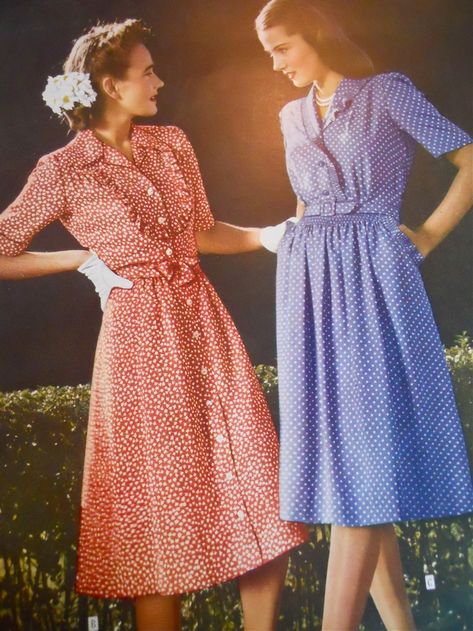 WWII era casual dresses, Sears 1944 | {history} 1940's Fashion ... Outfits 40s, 40s Mode, 1940 Dress, 1940s Fashion Women, 40s Outfits, 40's Fashion, Kawaii Clothes Goth, Dresses By Style, Dress Sketch