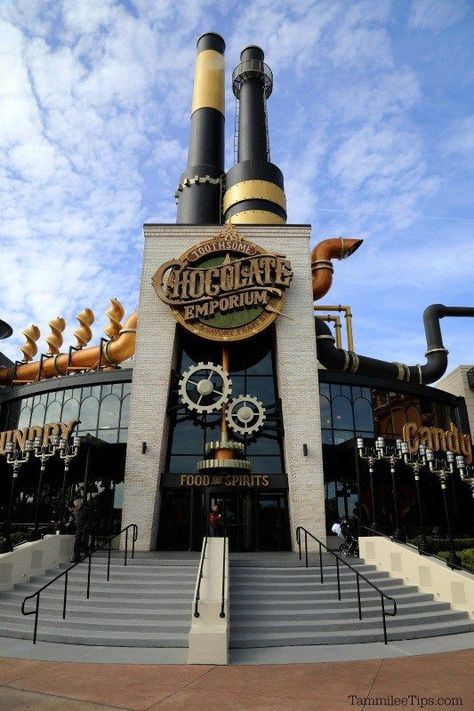 Toothsome Chocolate Emporium Restaurant and Bar at Universal Orlando Resort Review and Photo Tour #universal #orlando Chocolate Building, Toothsome Chocolate Emporium, Universal Hollywood, Orlando Restaurants, Chocolate Stores, Making Cakes, Orlando Travel, Orlando City, Disney Orlando