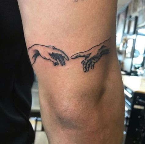 Devotion Tattoo, Above Elbow Tattoo, Small Thigh Tattoos, Thigh Tattoo Men, Tatuagem Masculina Pequena, Petit Tattoo, Elbow Tattoos, Thigh Tattoos Women, Knee Tattoo