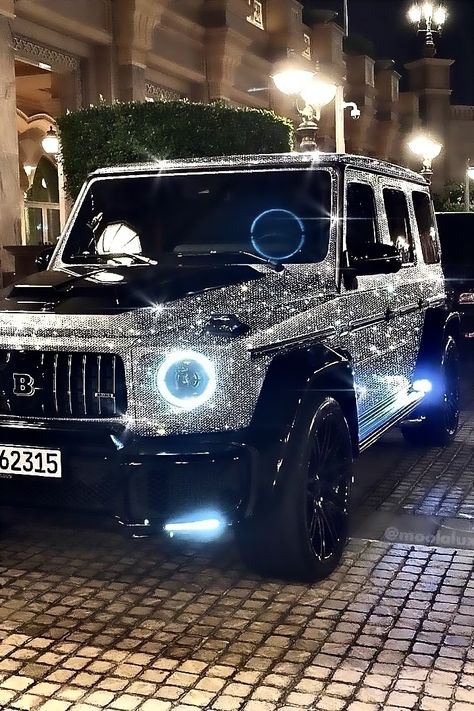 Black Mercedes, Tmax Yamaha, مرسيدس بنز, Image Moto, Dream Cars Mercedes, Dream Cars Jeep, Lux Cars, Classy Cars, Super Luxury Cars