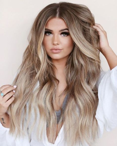 Sandstone Balayage Hair Beige Hair, Icy Blonde Hair, Ash Brown Hair, Bronde Hair, Balayage Blonde, Dirty Blonde Hair, Hair Color Light Brown, Trendy Hair Color, Short Hair Color