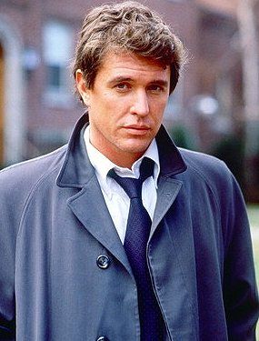 Tom Berenger, el ultimo de los duros Famous Geminis, Tom Berenger, Watch Over Me, Actors Male, Burt Reynolds, Ridley Scott, People Of Interest, Oui Oui, Movie Photo