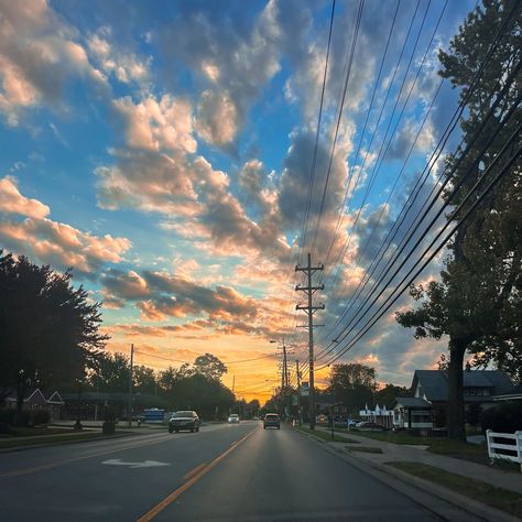 a street view #streetphotography #sunset #photography #photographer #cleveland #ohio Ohio City Cleveland, Cleveland Photography, Ohio Scenery, Cleveland Ohio Photography, Vermillion Ohio, Cleveland Ohio, Cleveland, Street Photography, Ohio