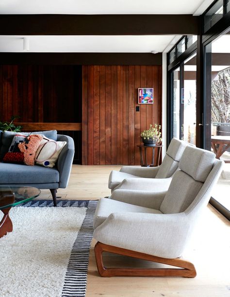 Mid Century Interior Design, King Furniture, Mid Century Modern Interior Design, Mid Century Interior, Interior Colors, Mid Century Living, Laurel Canyon, Mid Century Modern Living Room, Mid Century Modern Interiors