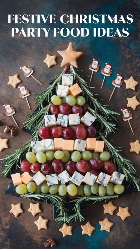 This image displays festive Christmas party food ideas, featuring a cheese and fruit board styled as a Christmas tree. It includes cubes of cheese, grapes, rosemary sprigs, and star-shaped crackers, surrounded by Santa-themed toothpicks. Perfect for a Christmas buffet or holiday brunch with a crowd! Easy Christmas Party Food, Food Ideas For A Crowd, Christmas Party Buffet, Christmas Eve Appetizers, Christmas Party Food Ideas, Ultimate Christmas Party, Evening Food, Easy Christmas Party, Party Food Spread