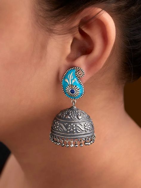 Jimki Designs, Jumkas Antiques, Black Metal Jewelry, Oxidised Silver Jewelry, Antique Jewellery Designs, Antique Silver Jewelry, Silver Jewellery Indian, Indian Jewellery Design Earrings, Antique Jewelry Indian