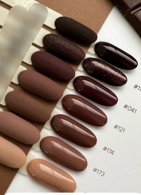 Fall Nails Easy, Brown Nails Ideas, Nail Designs Chic, Autumn Nail Designs, Taupe Nails, Simple Fall Nails, Autumn Nail, Hello Nails, Fall Gathering