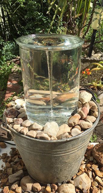 Vortex Water, Diy Water Feature, Diy Water Fountain, Garden Water Fountains, Diy Garden Fountains, Diy Fountain, Backyard Water Feature, Diy Bird Feeder, Water Fountains Outdoor